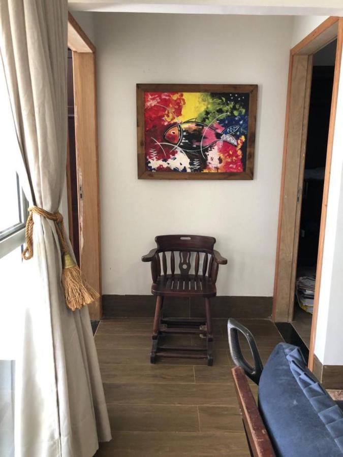 Casa Bela E Confortavel Em ชาปาดา ดอส กิมาไรส์ ภายนอก รูปภาพ